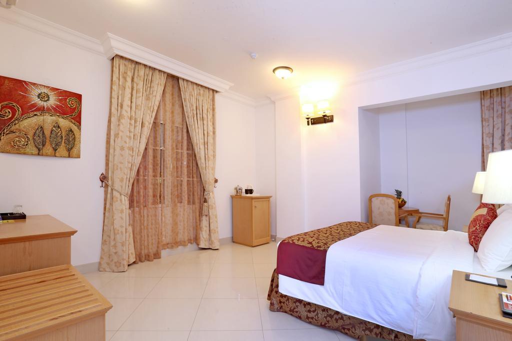 Al Maha Int Hotel Oman Muscat Ngoại thất bức ảnh